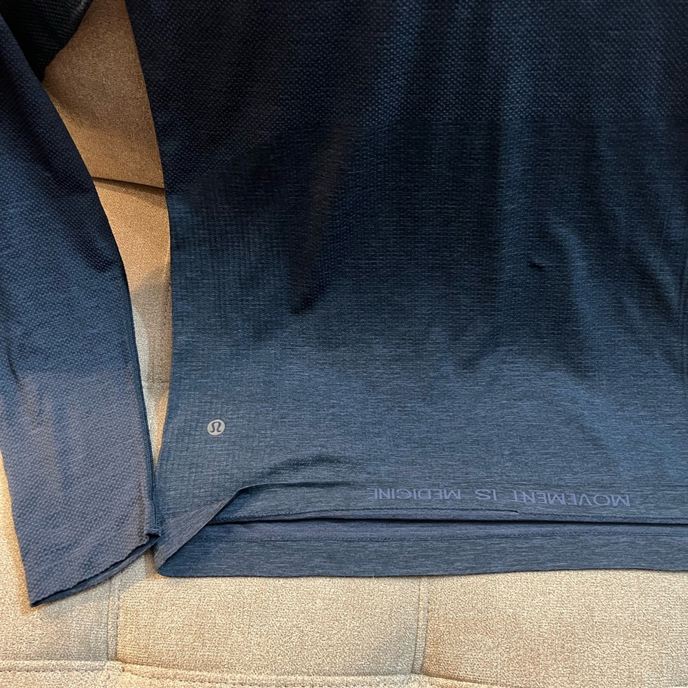 Navy blue Vent Tech Long Sleeve Shirt